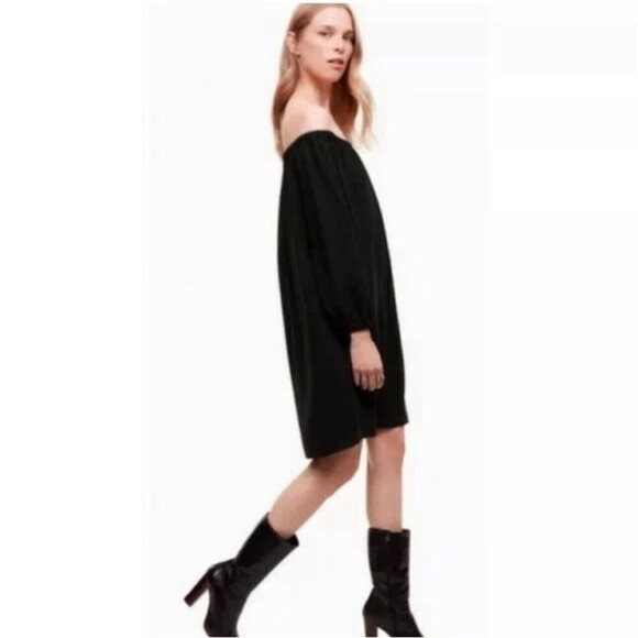 Aritzia Dresses & Skirts - Aritzia Wilfred Black Off The Shoulder Mini Dress Size XS 3/4 Sleeve Flowy Lined